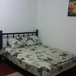Apartman Dina *