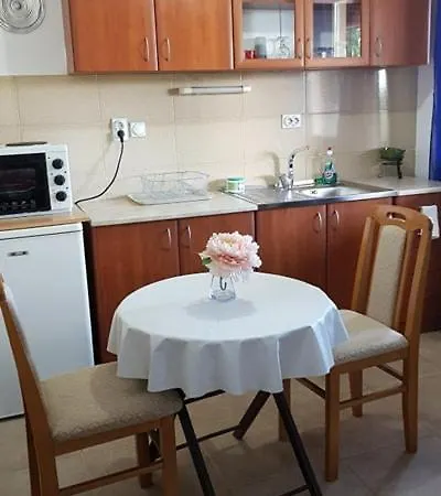 Dina Lejlighed Skopje